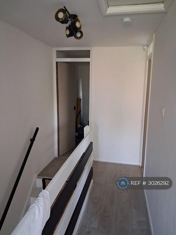 House in Leicester - View 5