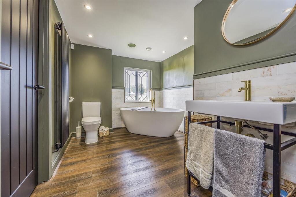 House in Portsmouth - View 4