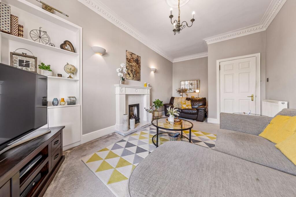 Apartment in Glasgow - View 3