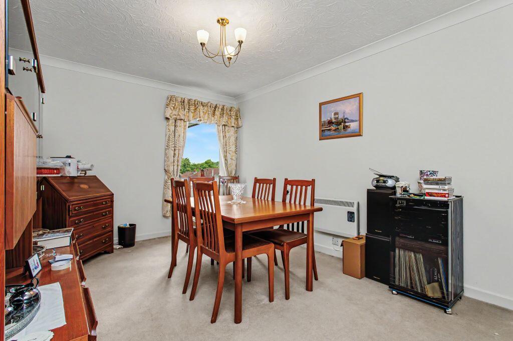 Apartment in Paisley - View 5