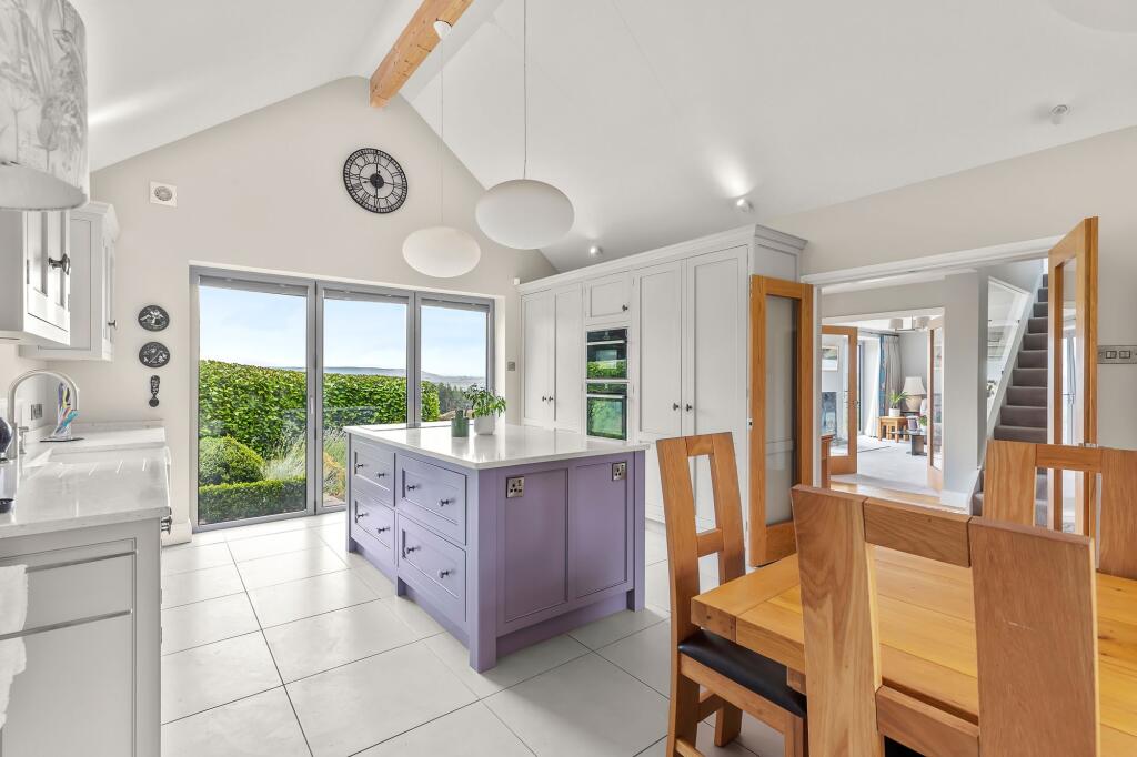 House in Leeds, Nesfield with Langbar - More