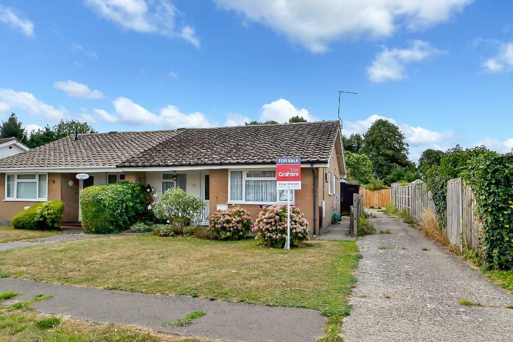 Main image of property: Fordwater Gardens, Yapton, Arundel, West Sussex, BN18 0HU