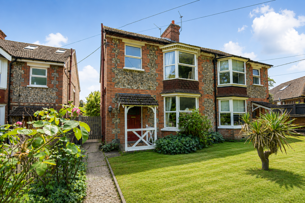 Main image of property: Weyhill Road, Andover, SP10 3AQ