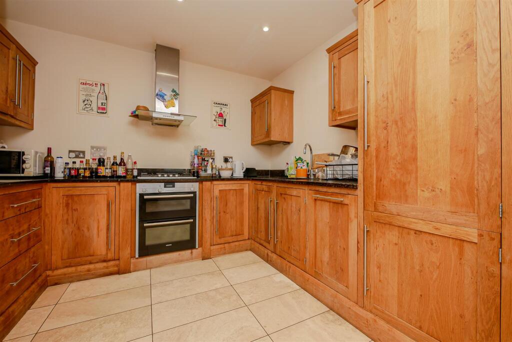 Bear Lane, Wallingford photo 4