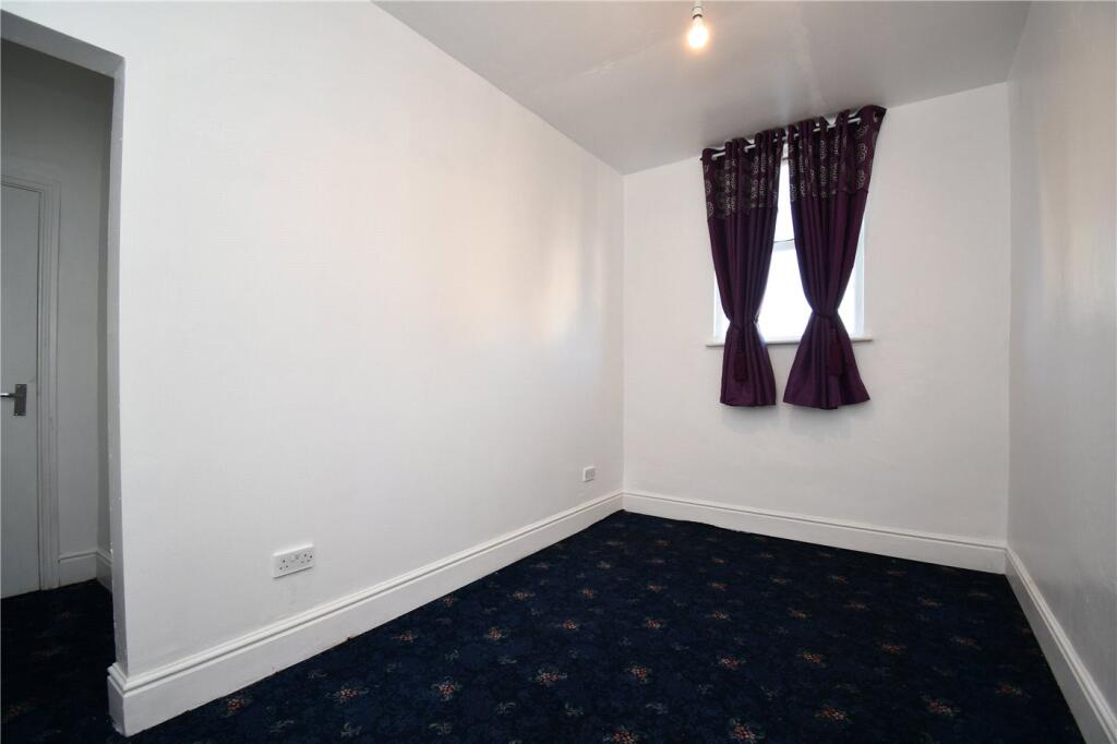 Apartment in Chester - View 4