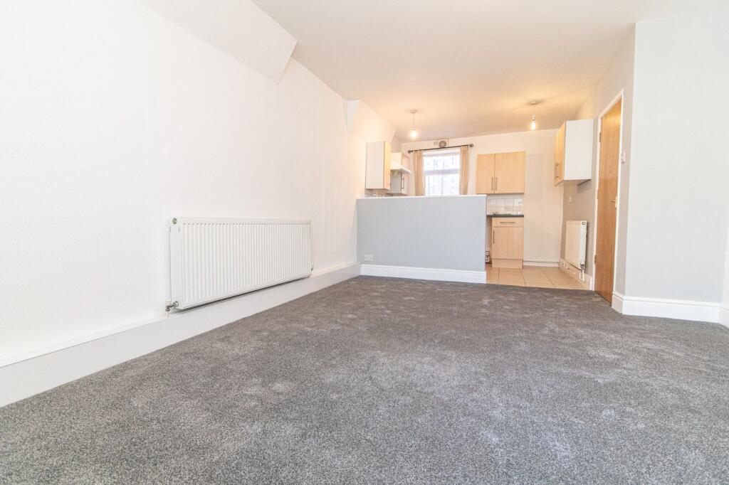 Apartment in Barry, Gibbonsdown - View 3