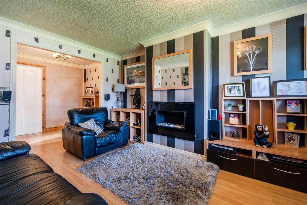 House in Preston, Brownedge, Bamber Bridge - More