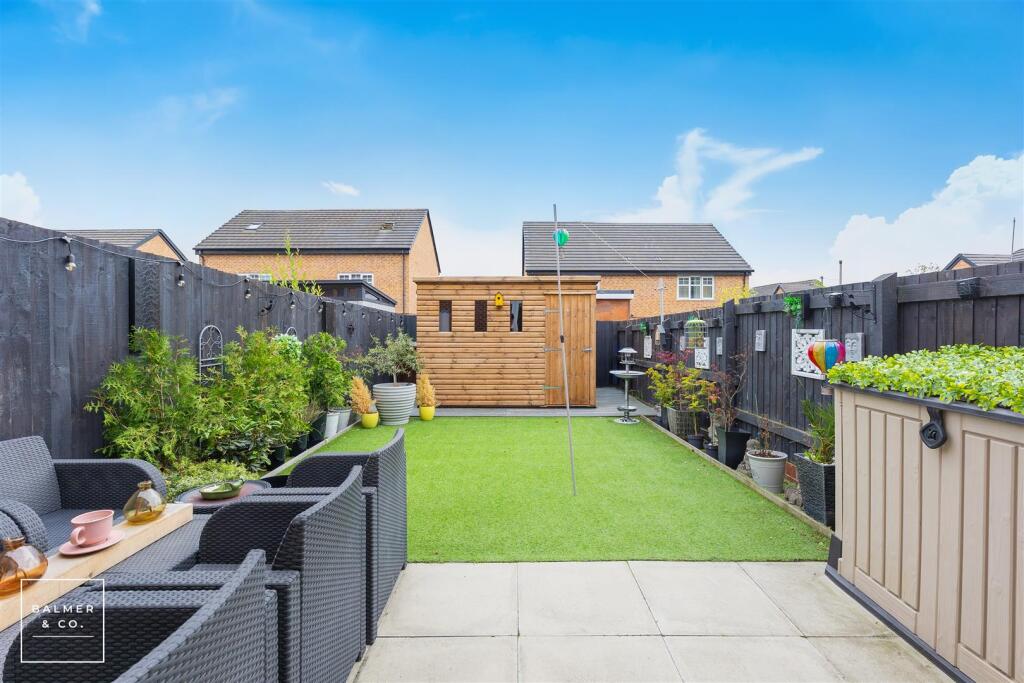 House in Wigan, Hag Fold - View 4