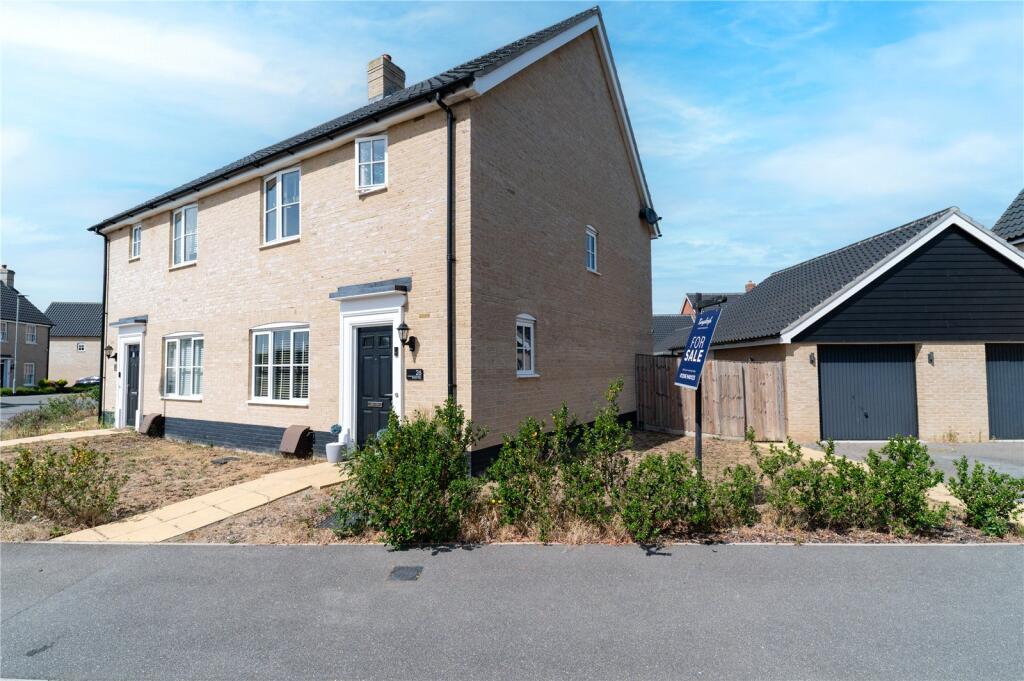 Main image of property: Propino Way, Mistley, Manningtree, Essex, CO11