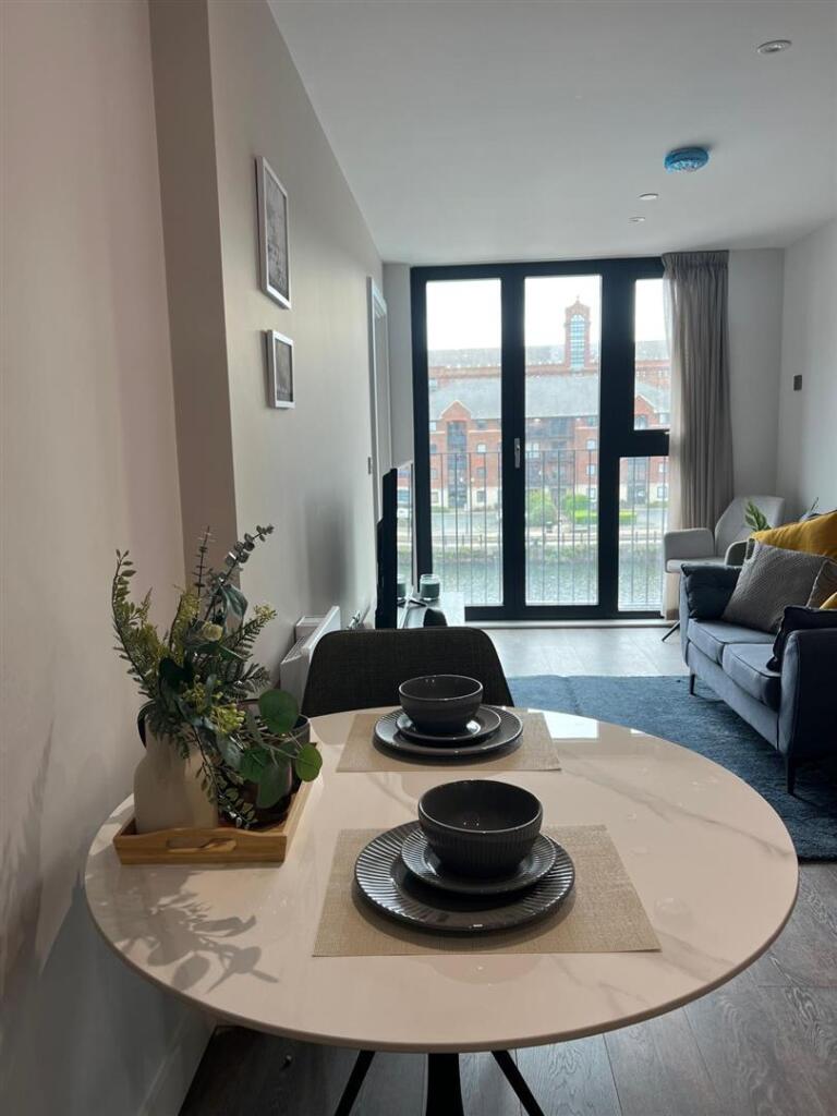 Apartment in Liverpool, Pride Quarter, Vauxhall - View 4