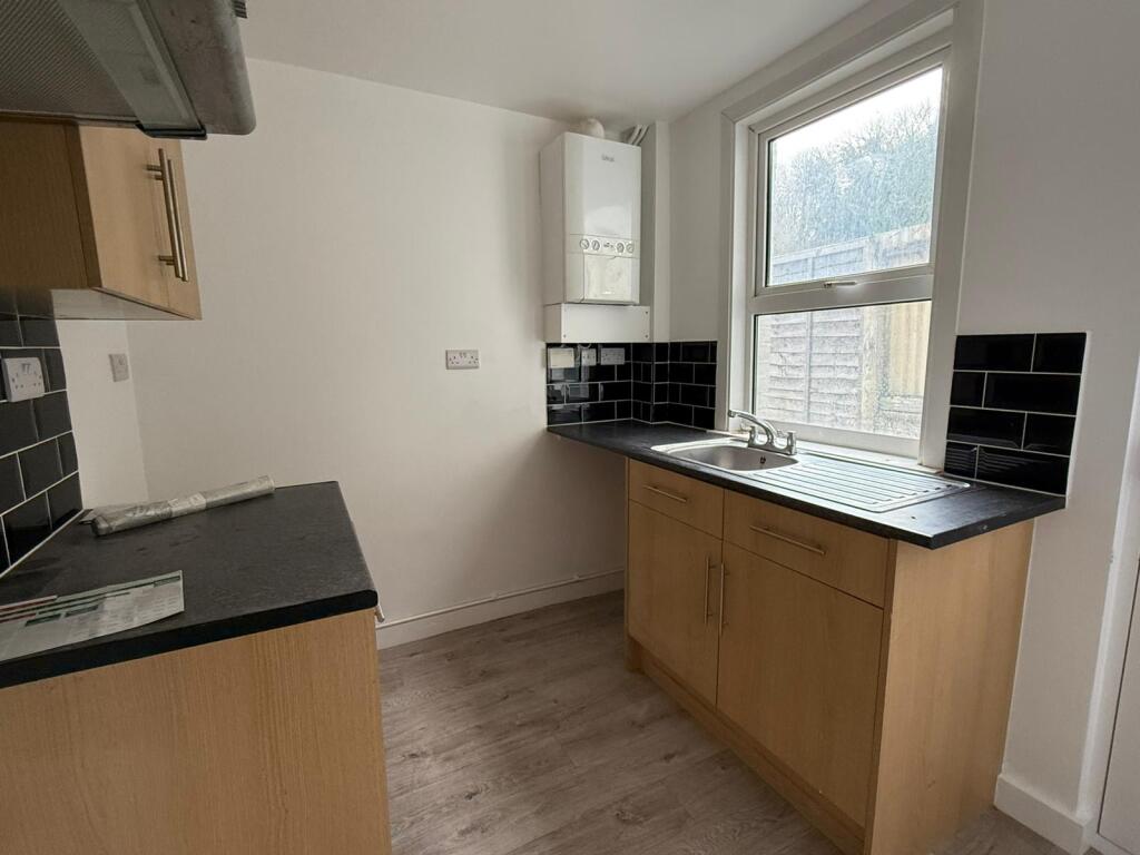 House in Rochester - View 5