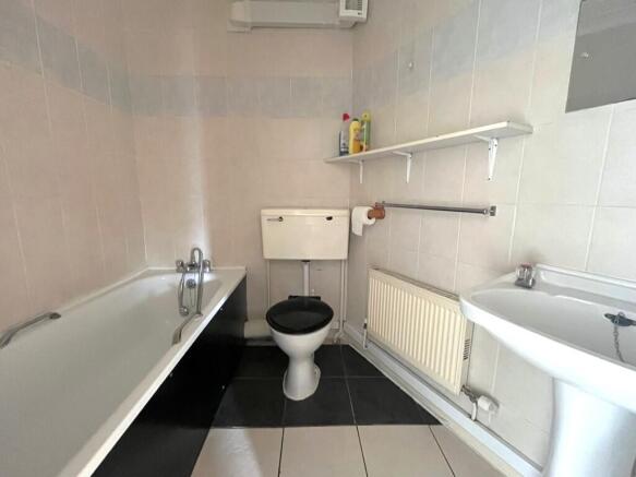Flat 1