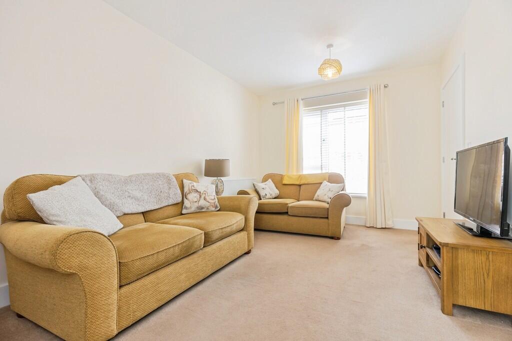House in North West Leicestershire, Leicestershire - More
