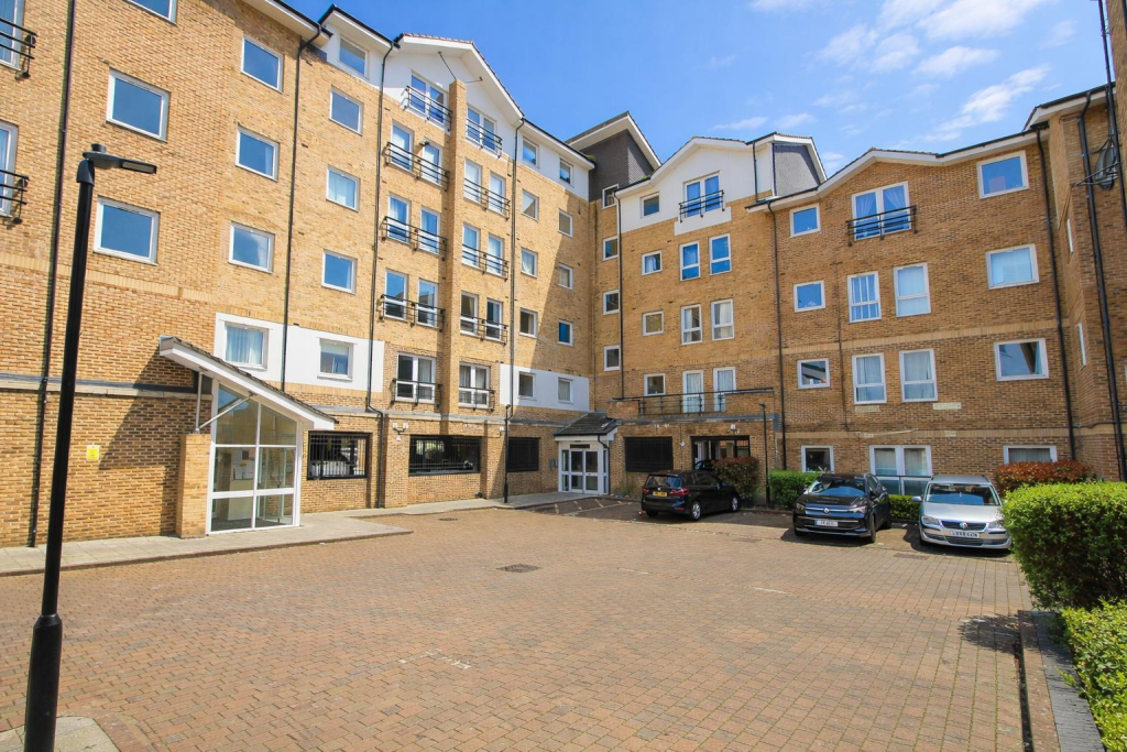 Main image of property: Salisbury House, Melbourne Road, Wallington