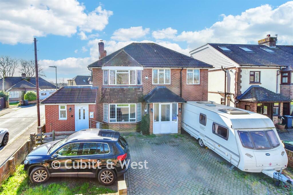 Main image of property: Elmleigh Road, Havant, Hampshire