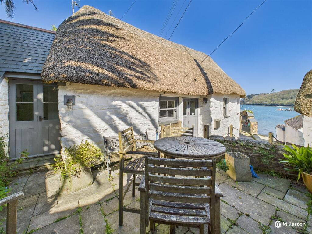Main image of property: Helford, Helston