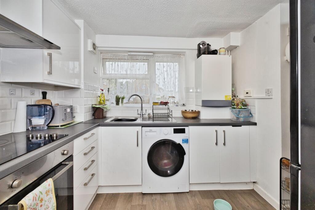 Additional image 5 of Taranto Hill, Ilchester, YEOVIL