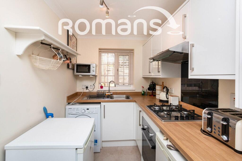 House in Basingstoke and Deane, Basingstoke - View 4