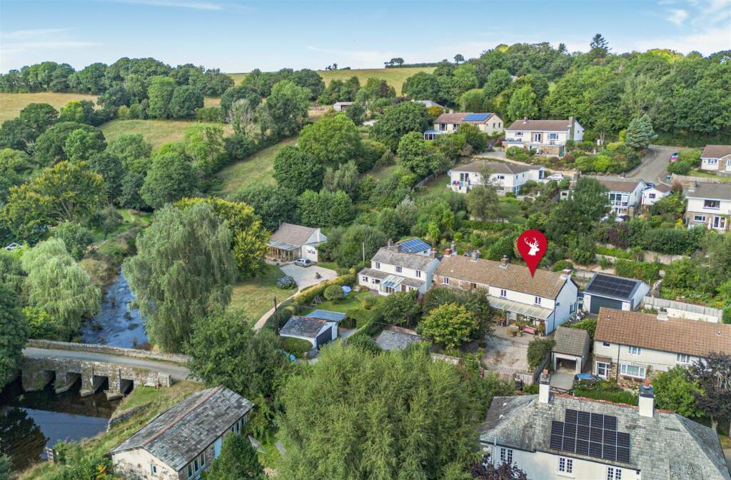 Main image of property: Bathpool, Launceston