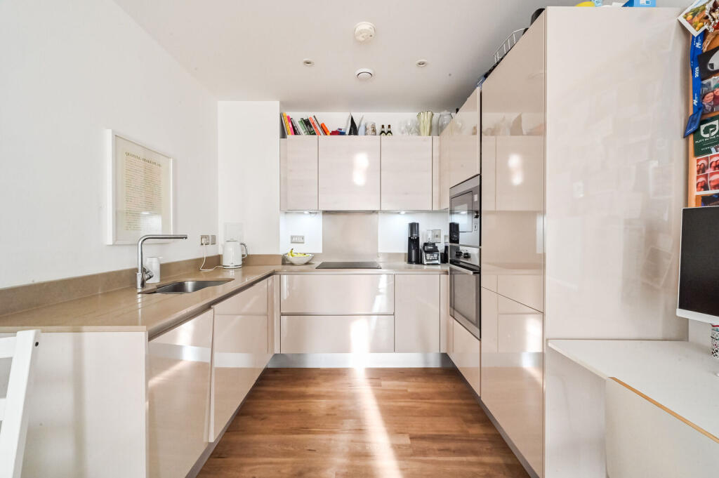 Apartment in London - View 4