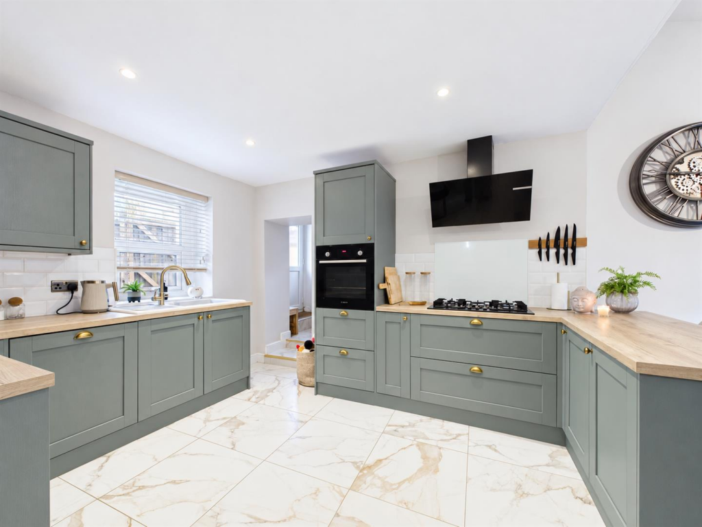 House in Cinderford, Denecroft - View 4