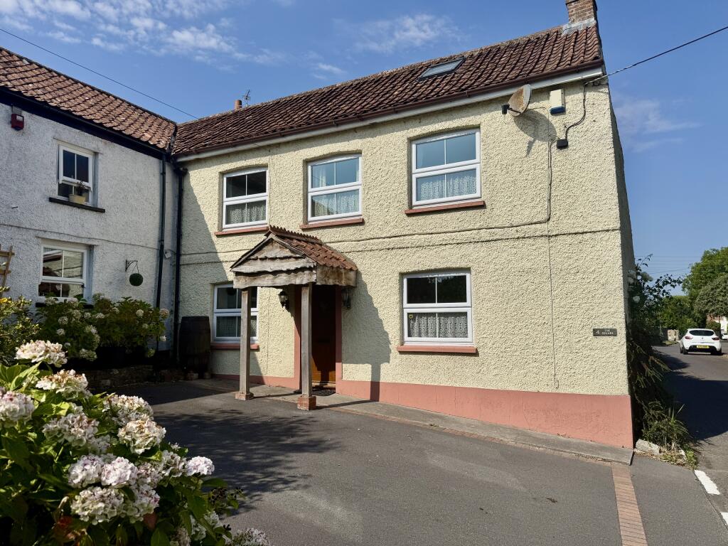 3-bed house on The Square - Woolavington, £340,000