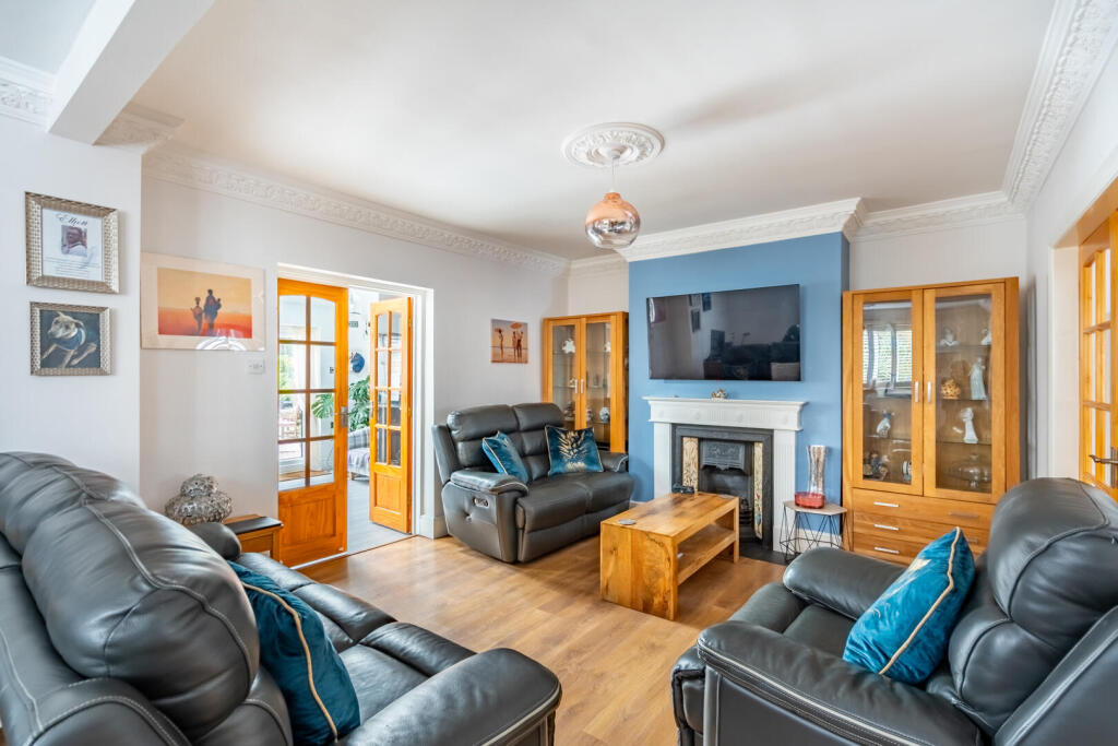House in York - View 4