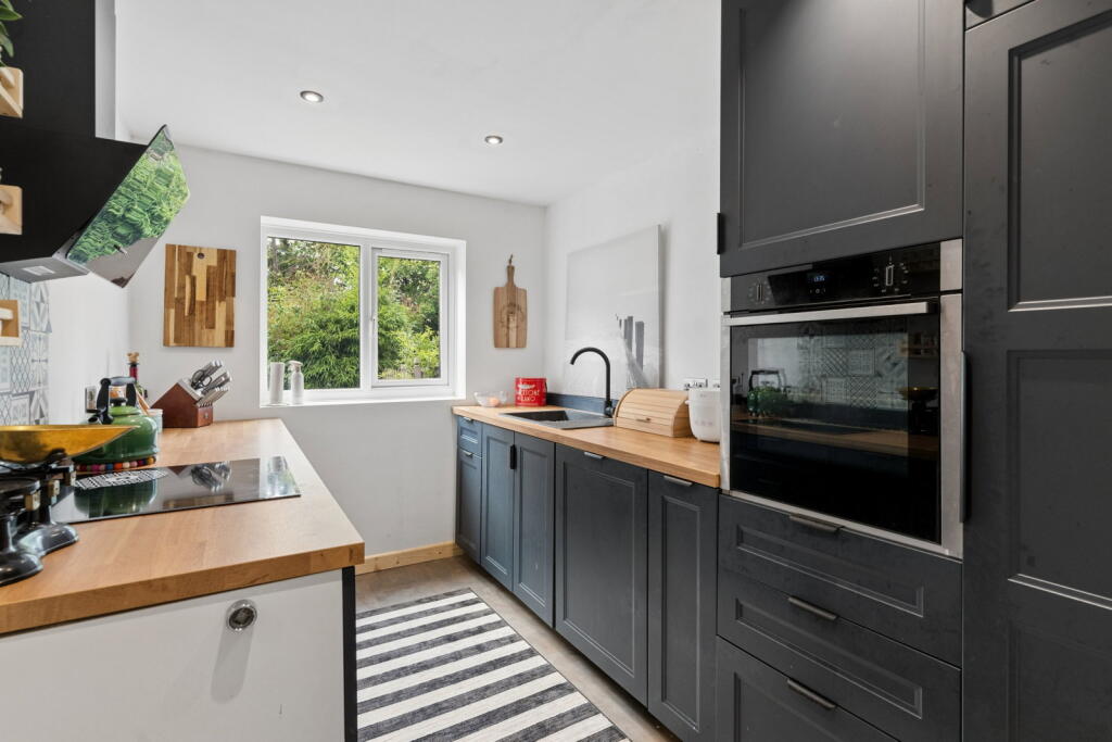 House in Stevenage - More