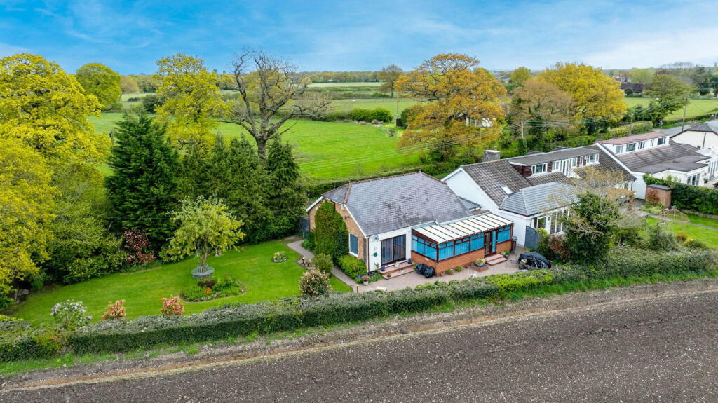 Additional image 2 of Wood Lane, Earlswood