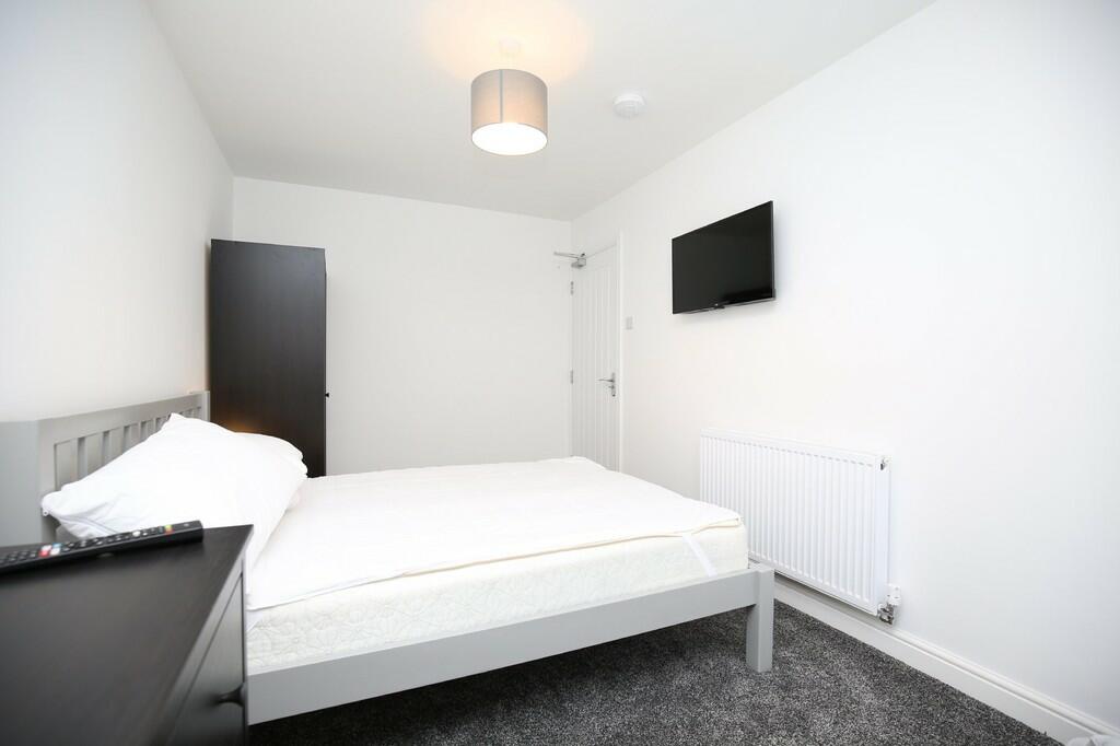 Additional image 3 of Waterside, Polesworth, Tamworth