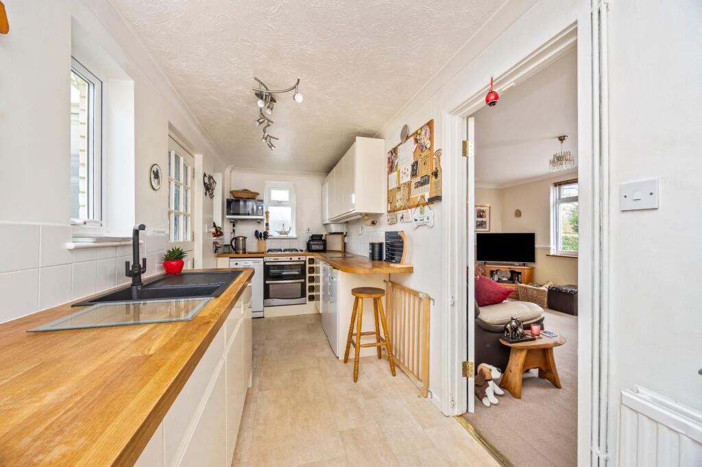 Shooting Field, Steyning, BN44 photo 3