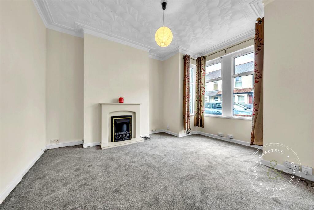 House in Cardiff, Canton - View 2