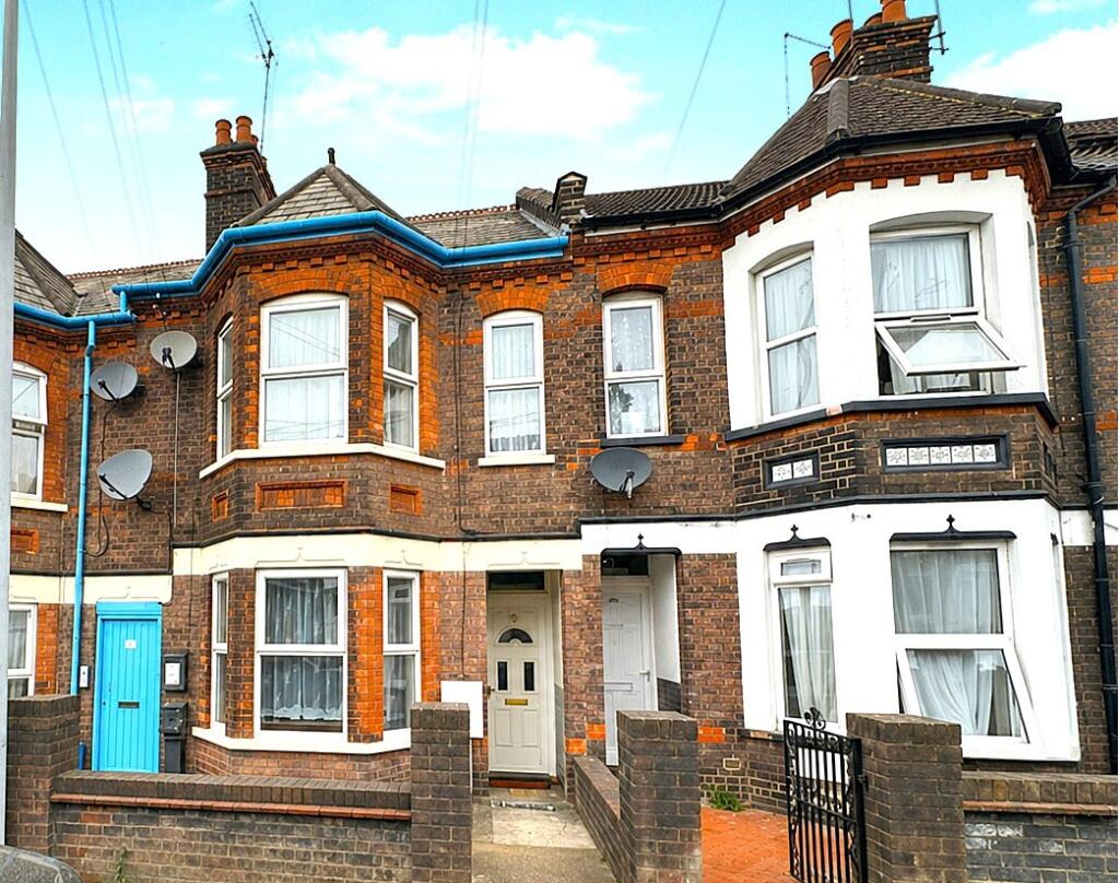 Main image of property: High Town Road, High Town, Luton, LU2