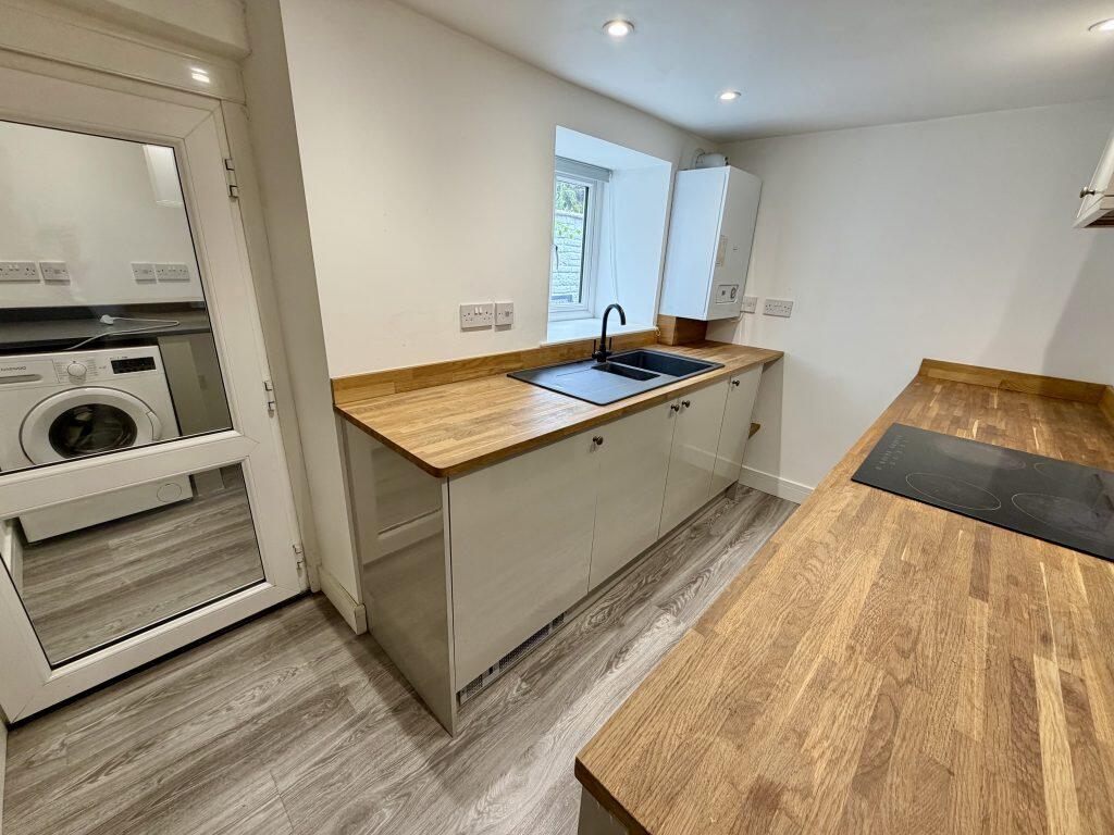 House in Bath - View 2