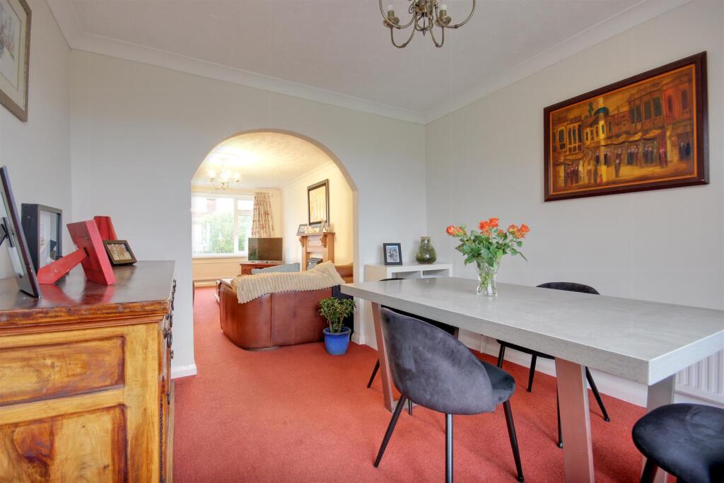 St. Catherines Drive, Leconfield, Beverley - View 4
