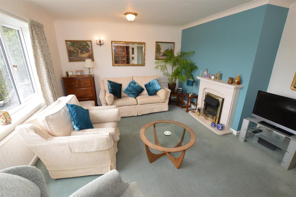 Southlands, Yoredale Avenue, Leyburn photo 4