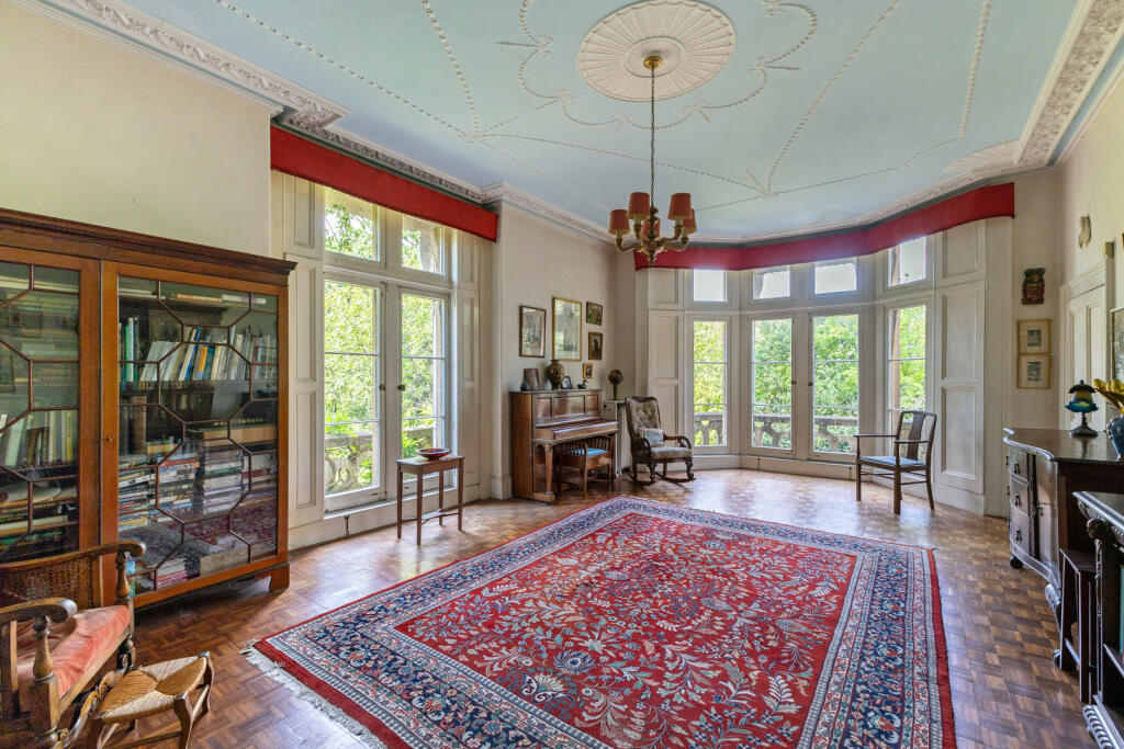 House in Bath - More