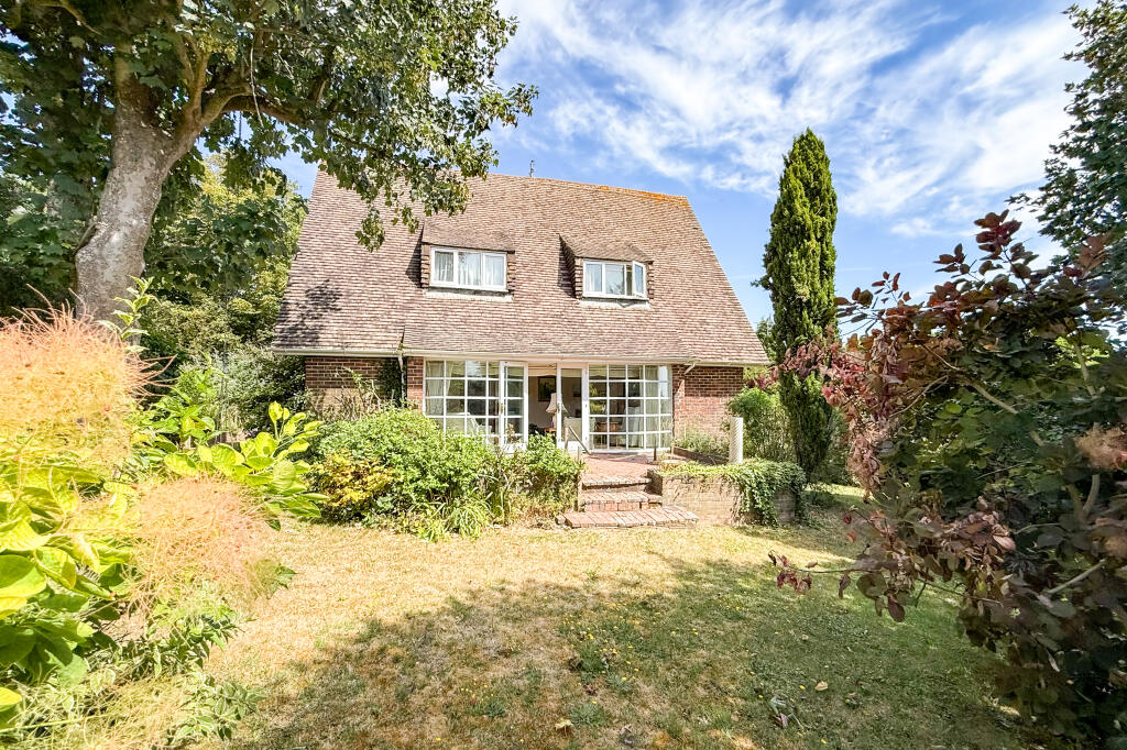 House in Eastbourne, East Sussex - View 4