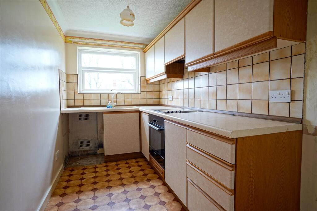 Broom Lane, Rotherham, South Yorkshire, S60 photo 3