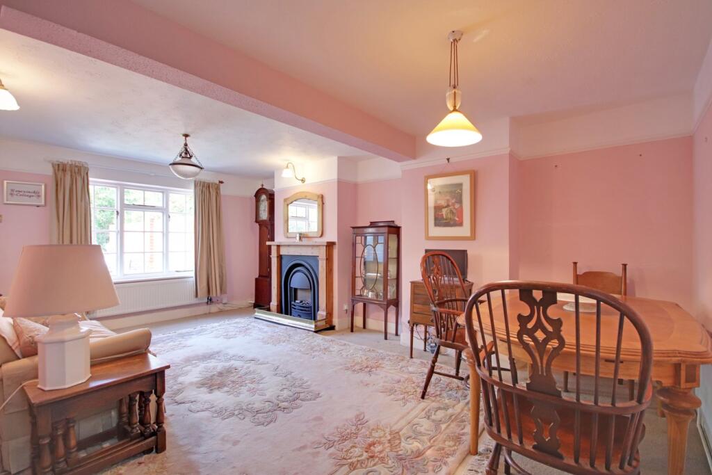 Garden Road, Burley, Ringwood, BH24 photo 4