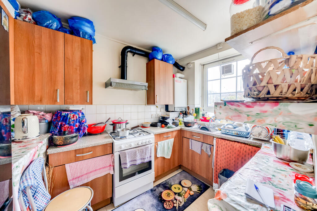 Apartment in London - View 5