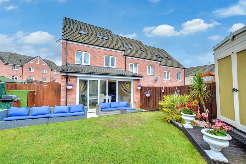 Main image of property: Pella Grove, Annesley, Nottingham