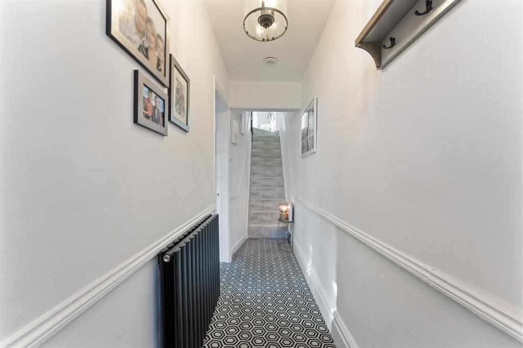 Linnards Lane, Wincham, CW9 photo 4