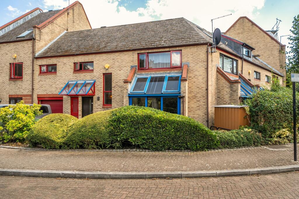 Main image of property: Bywater Place, London, SE16