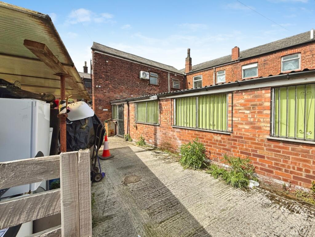 Main image of property: Leigh road
