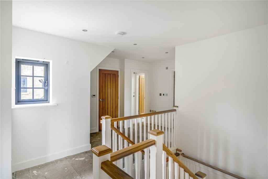 Additional image 13 of King Alfreds Drive, Wincanton, Somerset, BA9