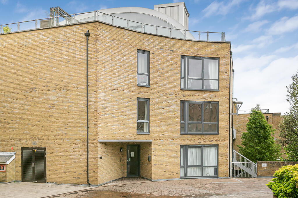 Main image of property: Elder Court, Mead Lane, Hertford