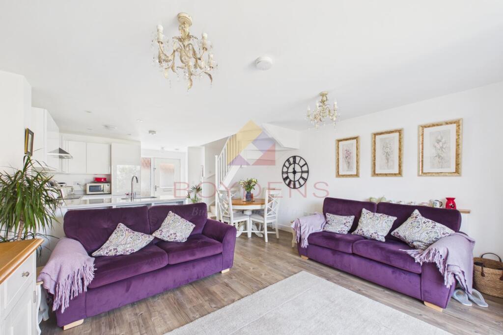 House in Frinton-on-Sea, Kirby Cross - View 4