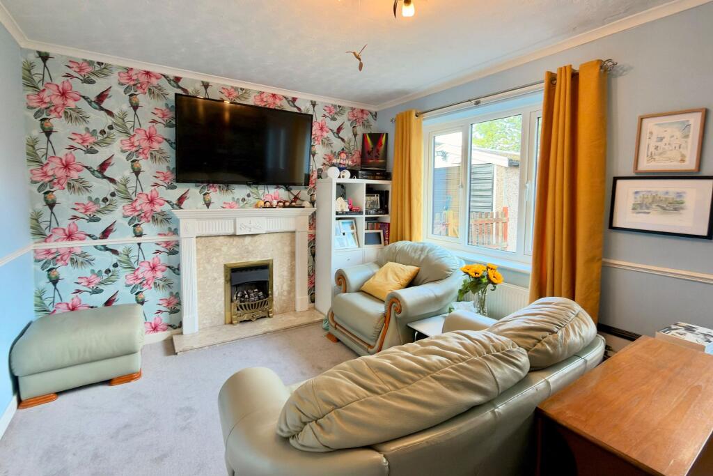 Delaford Close, Stockport, SK3 - View 3