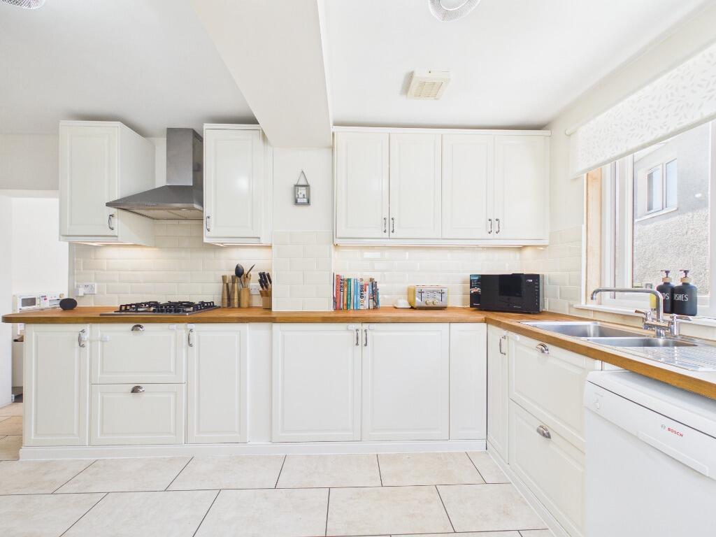 Balfour Terrace, East Kilbride, South Lanarkshire, G75 photo 4